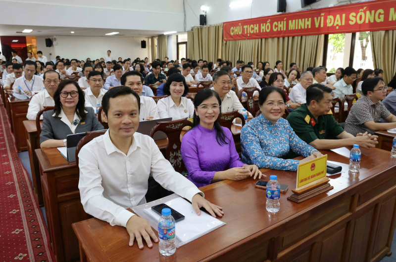 Thủ tướng tiếp xúc cử tri TP Cần Thơ -0