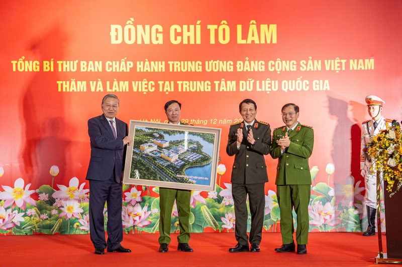 Trung tâm Dữ liệu Quốc gia biến dữ liệu thành sản phẩm, dịch vụ phát triển kinh tế - xã hội -0