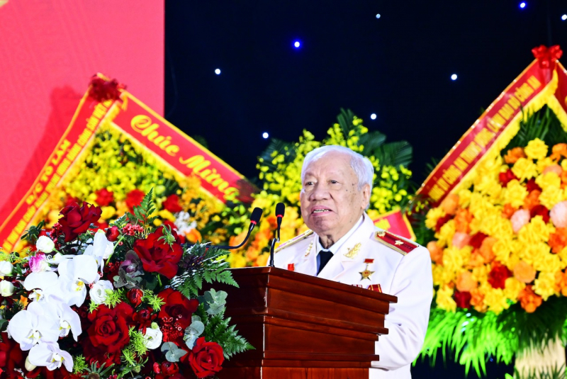 Mãi xứng đáng là 