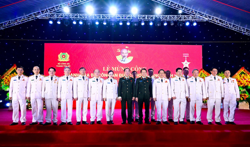 Mãi xứng đáng là 