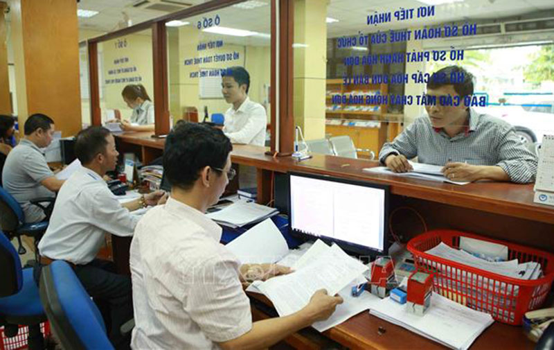 nguoi-nop-thue.jpg -0