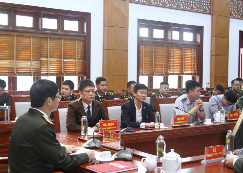 Công an tỉnh Nghệ An: Ra mắt lực lượng an ninh hàng không theo mô hình tổ chức mới tại Cảng hàng không Quốc tế Vinh -0