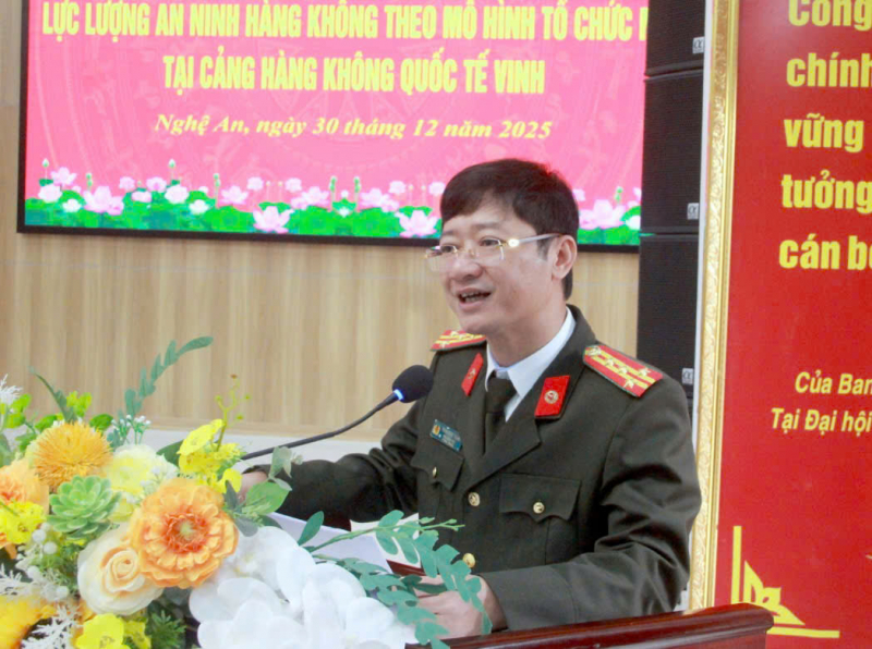 Công an tỉnh Nghệ An: Ra mắt lực lượng an ninh hàng không theo mô hình tổ chức mới tại Cảng hàng không Quốc tế Vinh -0