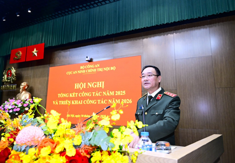 Xây dựng đội ngũ cán bộ “vừa hồng, vừa chuyên”, xứng tầm với sứ mệnh bảo vệ Đảng, bảo vệ chế độ -0