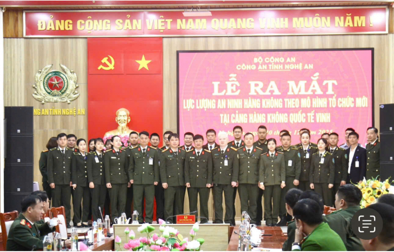 Công an tỉnh Nghệ An: Ra mắt lực lượng an ninh hàng không theo mô hình tổ chức mới tại Cảng hàng không Quốc tế Vinh -0