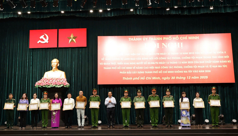 TP Hồ Chí Minh chủ động xây dựng thành phố không ma túy, có môi trường an toàn, kỷ cương -3