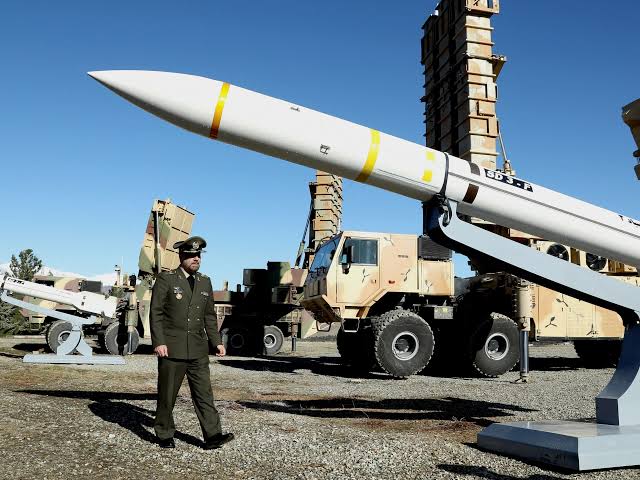 Những tín hiệu nóng từ Trung Đông -0