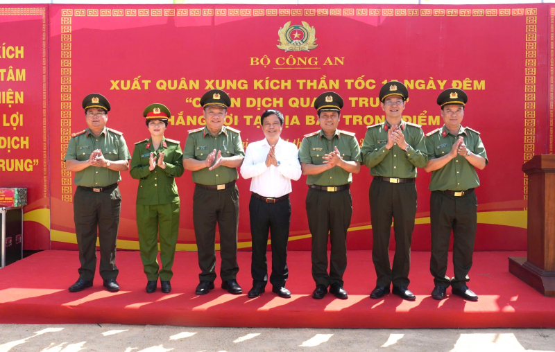 Thần tốc 15 ngày đêm về đích chiến dịch Quang Trung -0