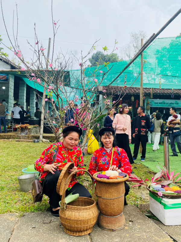 Rộn ràng “Chợ phiên vùng cao - Chào năm mới 2026” -7