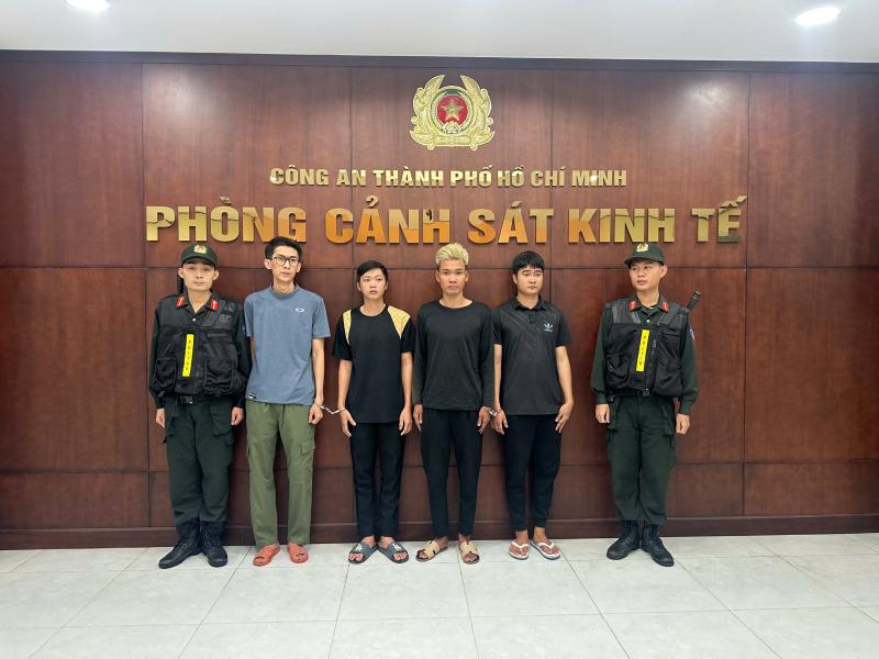 Công an TP Hồ Chí Minh triệt phá nhiều vụ buôn bán, vận chuyển pháo nổ quy mô lớn -0