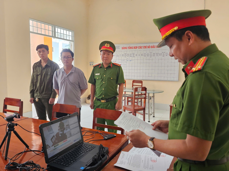 z7379566056508_523b49396f01c469b620cdbcdf5a5d0e.jpeg -0