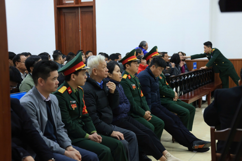 Cựu Chủ tịch tỉnh Khánh Hòa xin xét xử vắng trong vụ Hậu “pháo” thâu tóm đất “vàng” Nha Trang -0