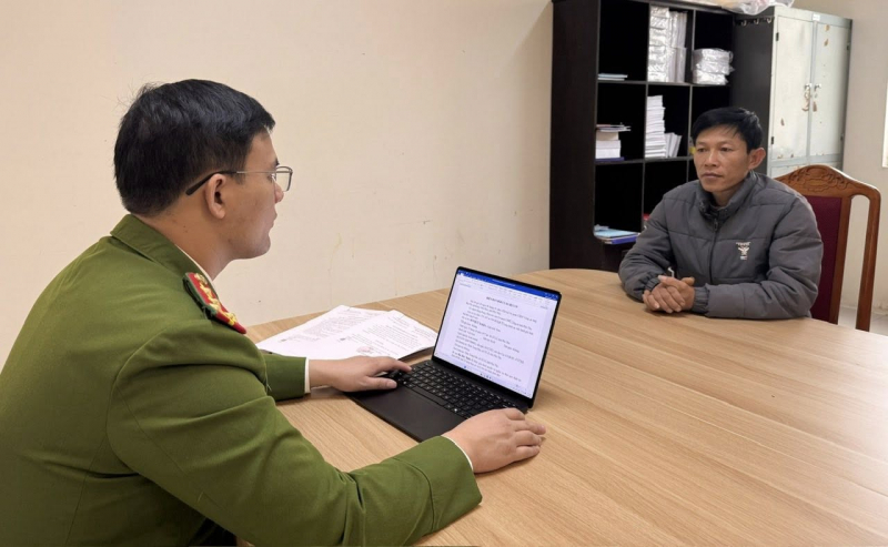 Khởi tố người lắp dựng rạp cưới dưới lòng đường gây tai nạn chết người -0