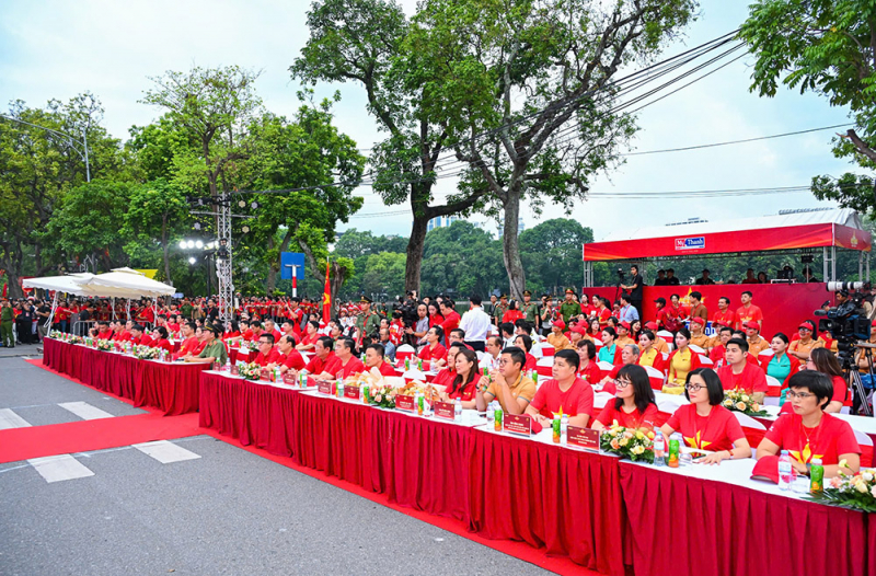 “Cùng Việt Nam tiến bước” - Dấu ấn thể thao cộng đồng chưa từng có tiền lệ -0