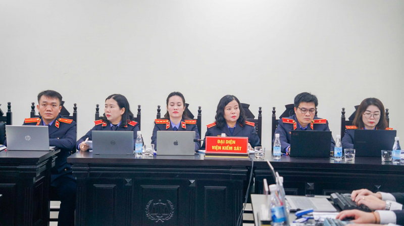 “Ông trùm” sữa giả HIUP bị đề nghị mức án từ 25 đến 28 tháng tù -0