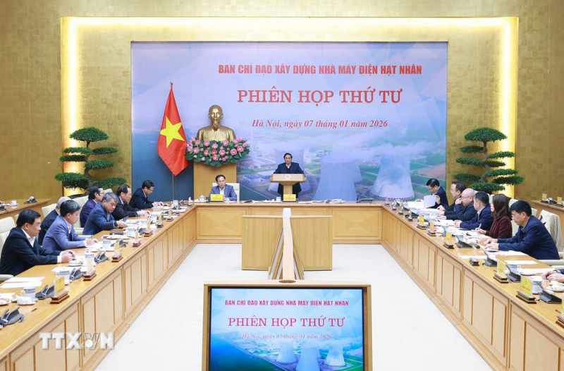 Thủ tướng: “Làm ngày không đủ, tranh thủ làm đêm” để thúc đẩy dự án nhà máy điện hạt nhân -0