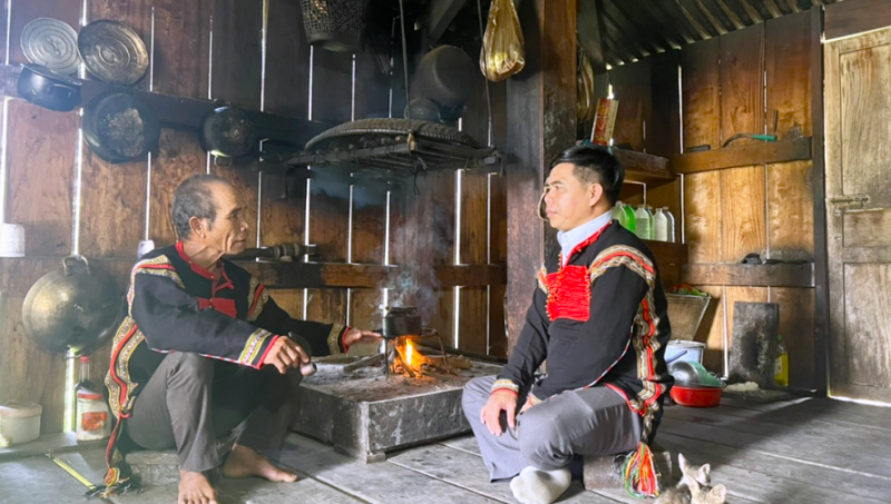 dai hoi dang 4.png -1