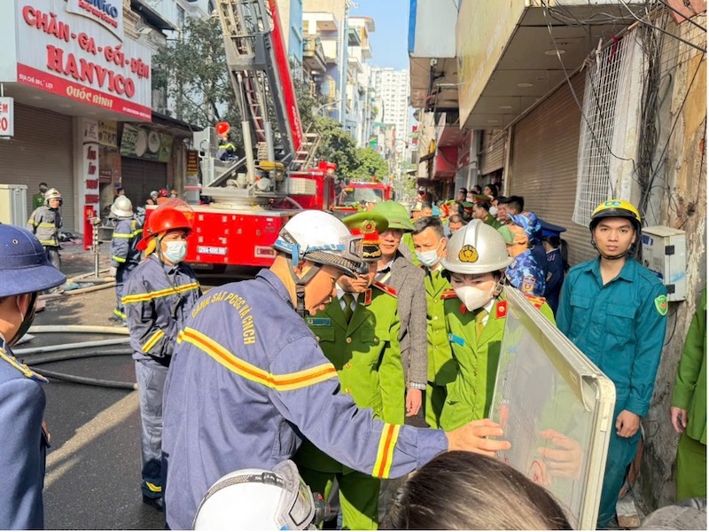 Công an TP Hà Nội thông tin vụ cháy tại Hà Đông làm 2 người tử vong -0