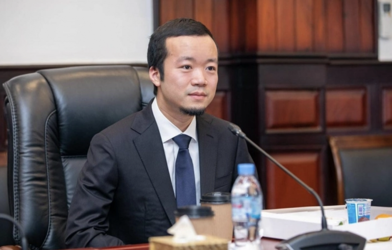 Tỷ phú Chen Zhi bị bắt và dẫn độ về Trung Quốc -0