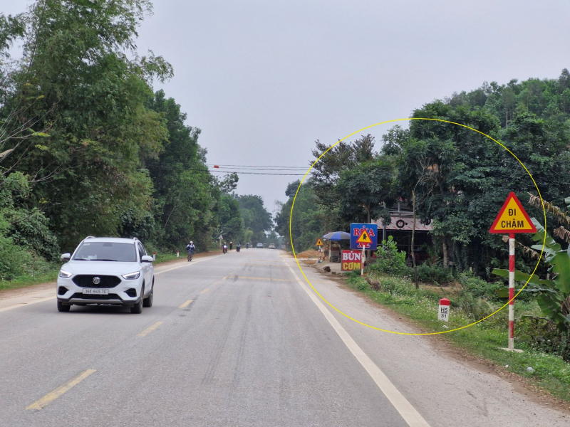 Hai người chết trước lối vào mỏ đất của Công ty cổ phần VLXD Đồng Phú -0