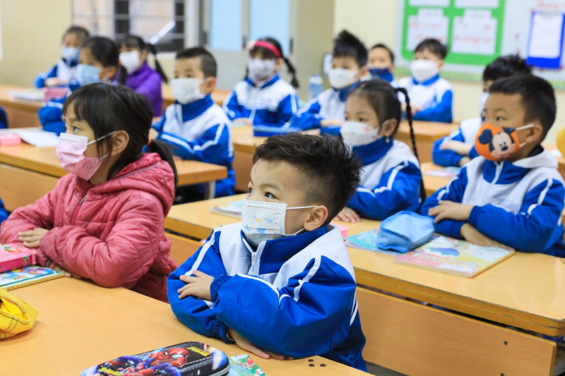 Các trường Hà Nội chủ động điều chỉnh thời gian học khi trời rét đậm, rét hại -0