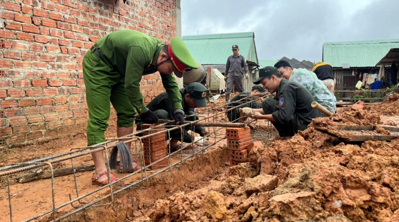 Những hình ảnh ấn tượng của lực lượng Công an thần tốc triển khai “Chiến dịch Quang Trung” -0