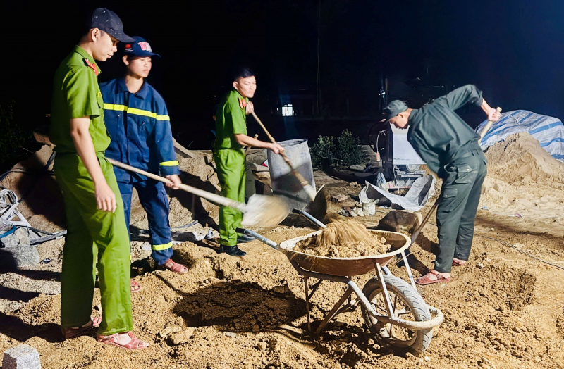 Những hình ảnh ấn tượng của lực lượng Công an thần tốc triển khai “Chiến dịch Quang Trung” -0