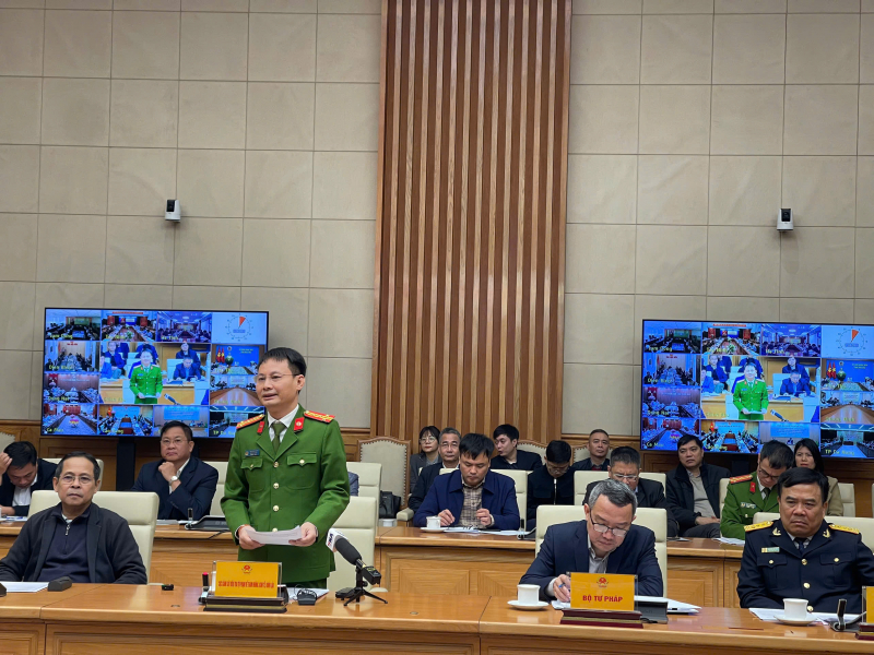 Buôn lậu và hàng giả tiếp tục “nóng” trên nhiều tuyến, nhiều lĩnh vực -0