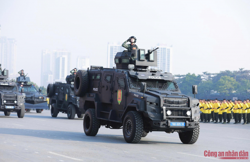 Ngắm dàn khí tài đặc chủng hiện đại của lực lượng CAND, sẵn sàng bảo vệ Đại hội XIV của Đảng -1