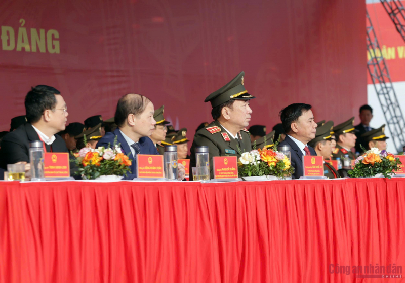 Lực lượng CAND quyết tâm bảo vệ tuyệt đối an toàn Đại hội XIV của Đảng -0