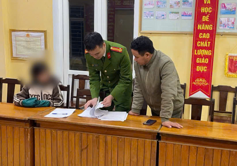 Công an xã Tân Lĩnh xác minh vụ việc bạo lực học đường tại Trường TH&THCS Khai Trung -1