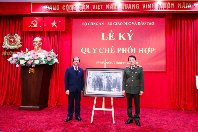 Tăng cường mối quan hệ phối hợp giữa Bộ Công an và Bộ Giáo dục và Đào tạo -0