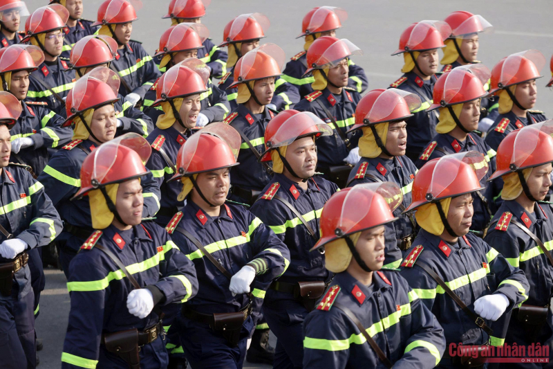 Những khoảnh khắc ấn tượng tại Lễ xuất quân và diễn tập các phương án bảo vệ Đại hội XIV của Đảng -0