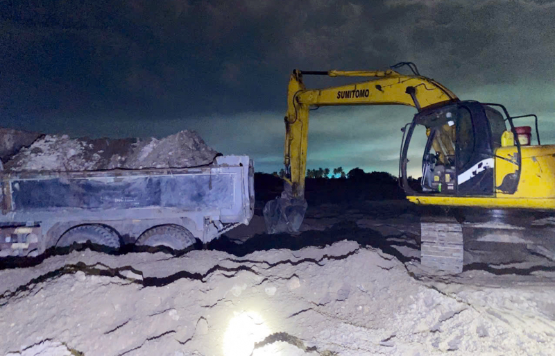 Bắt quả tang nhiều vụ khai thác khoáng sản trái phép ở đặc khu Phú Quốc -0