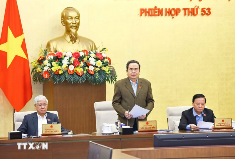 Ủy ban Thường vụ Quốc hội: Lam rõ 