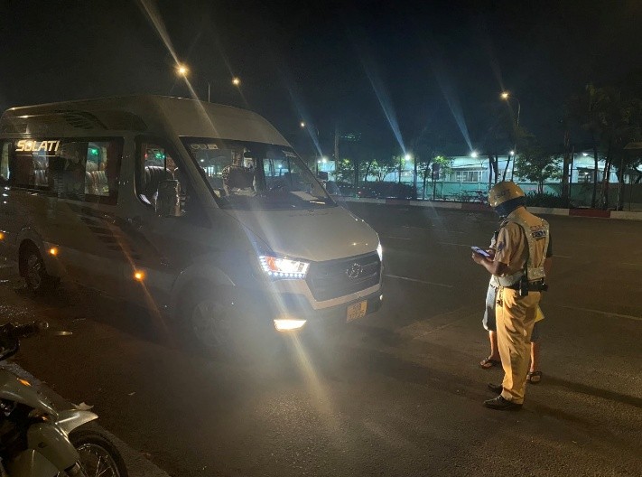 TP Hồ Chí Minh: Tăng cường bảo đảm TTATGT Tết Nguyên đán Bính Ngọ và Đại hội Đảng XIV  -1