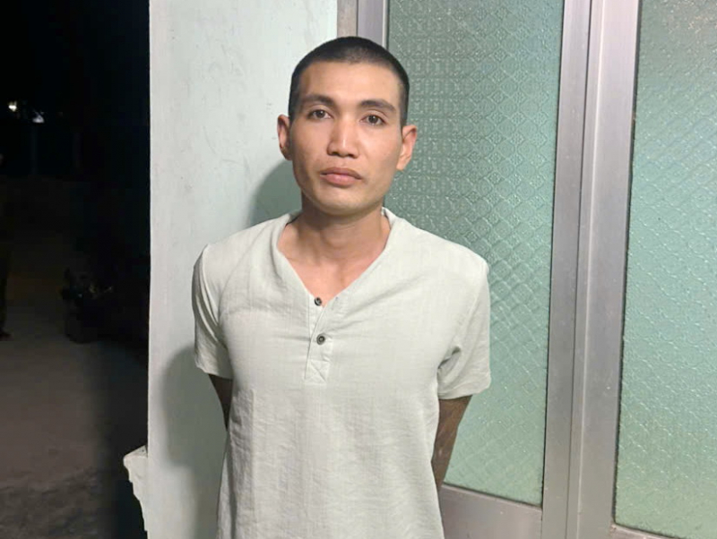  Bắt nhóm hút hít ma túy trong căn nhà thuê, lòi ra kẻ cung cấp “hàng” -0