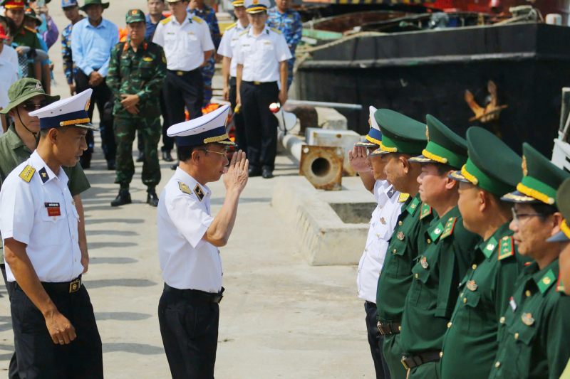 Agribank mang Xuân sớm đến đảo Hòn Khoai, Hòn Chuối trên biển đảo Tây Nam -1