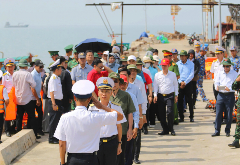 Agribank mang Xuân sớm đến đảo Hòn Khoai, Hòn Chuối trên biển đảo Tây Nam -0