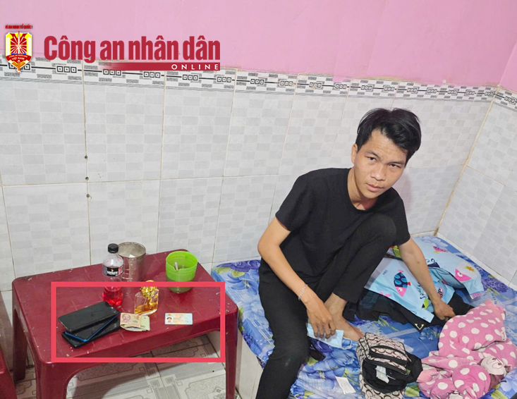 Sau 30 phút nhận tin báo, Công an phường bắt “nóng” đối tượng trộm cắp tài sản -0