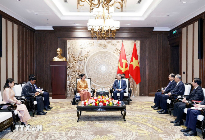 Tổng Bí thư Tô Lâm tiếp Đại sứ Campuchia Chea Kimtha đến chào từ biệt -0