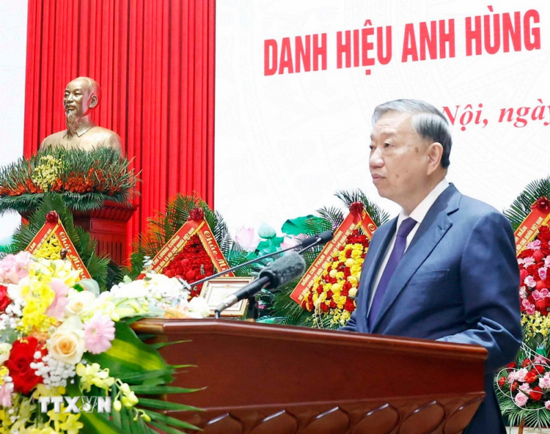 Tổng Bí thư: Đổi mới, hoàn thiện phương thức bảo đảm hậu cần, kỹ thuật trong tình hình mới -0