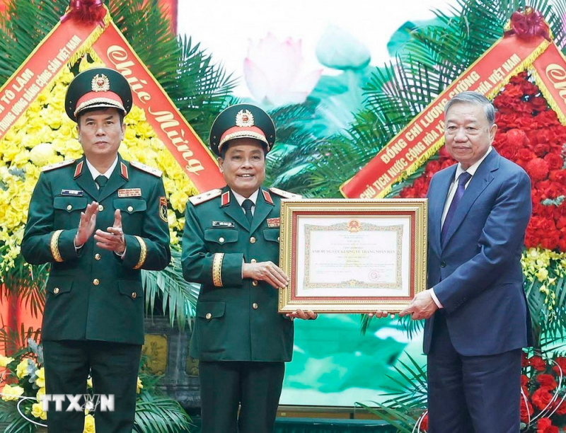 Tổng Bí thư: Đổi mới, hoàn thiện phương thức bảo đảm hậu cần, kỹ thuật trong tình hình mới -0