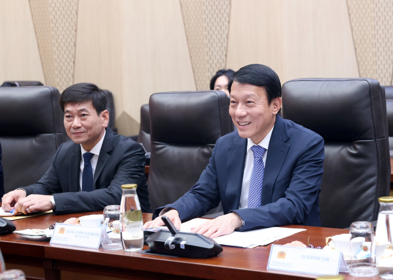 Cùng xây dựng không gian mạng an toàn, bền vững Việt Nam – Singapore -0