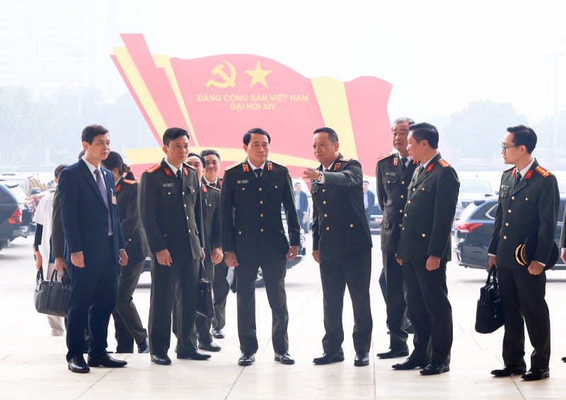 Deputy Minister Le Quoc Hung inspects security protection for 14th National Party Congress -0