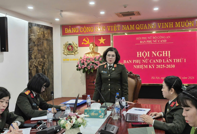 Hội nghị lần thứ I Ban Phụ nữ CAND -0