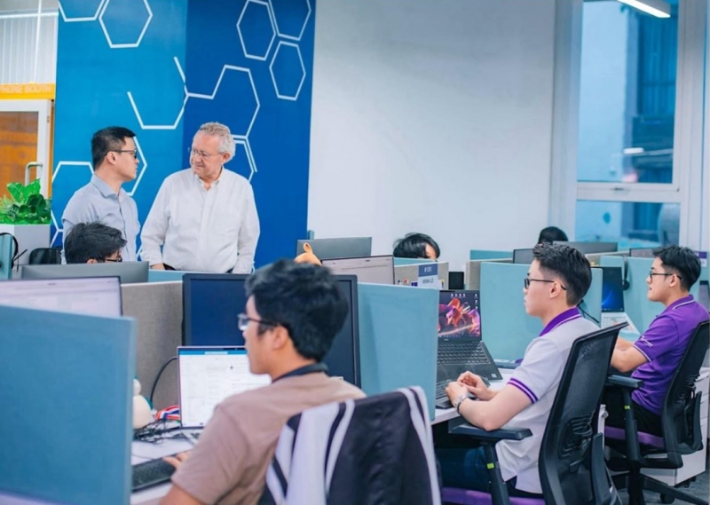 Dấu cựu sinh viên Đại học Đà Nẵng: Tiên phong trong lĩnh vực công nghệ -0