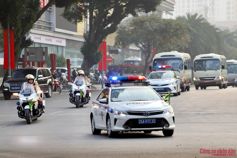 Hanoi Municipal Police Department conducts full-scale rehearsal for 14th National Party Congress -5