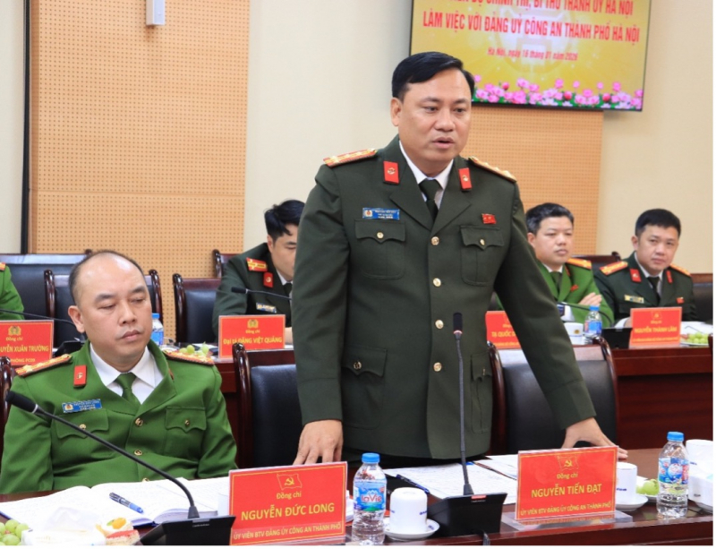 Bí thư Thành ủy Hà Nội làm việc với Đảng ủy Công an thành phố Hà Nội -0