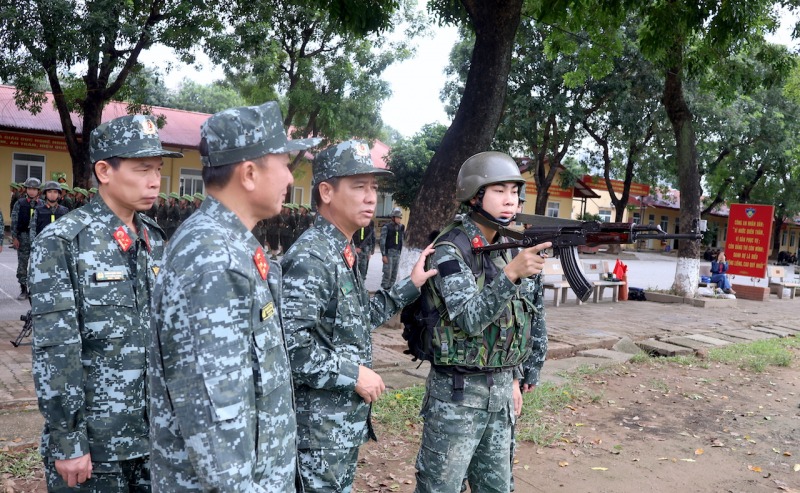 Mobile Police Force deploys all forces to safeguard security and order at the 14th National Party Congress -0